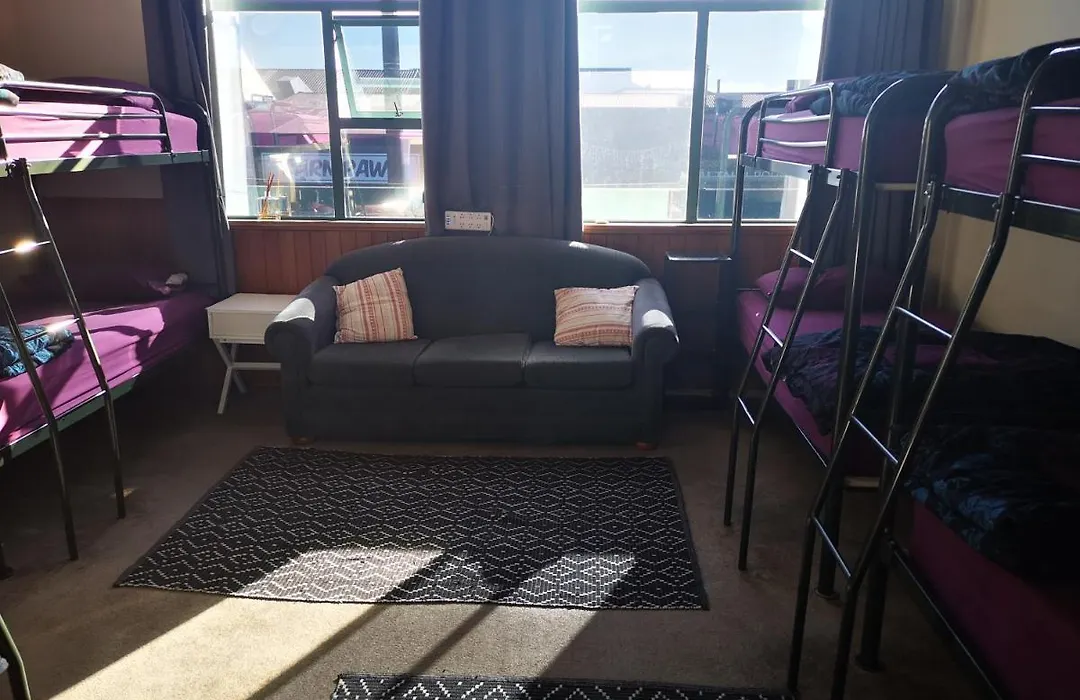 Mountain Jade Backpackers,Private Rooms & Studios-1